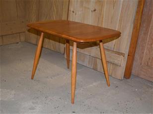 Ercol 213 Light Elm Coffee Table