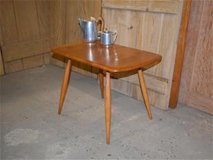Ercol 213 Light Elm Coffee Table