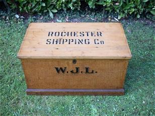 Rochester Pine Box