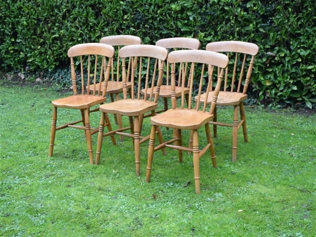 Six Windsor Stickback Chairs 